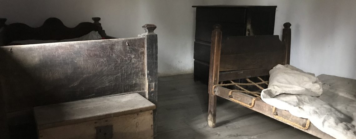 Cuarto-casa-campesina-1140x445[1]